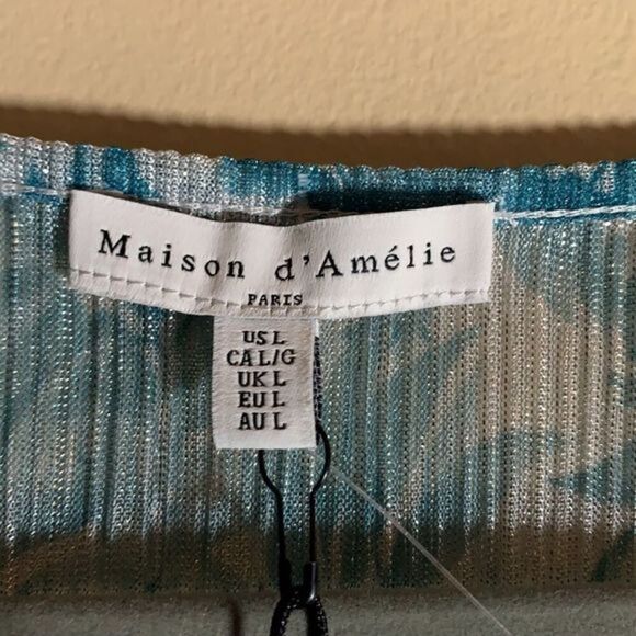 Maison d’Amelie Blue & Silver Floral Blouse - Picture 3 of 5